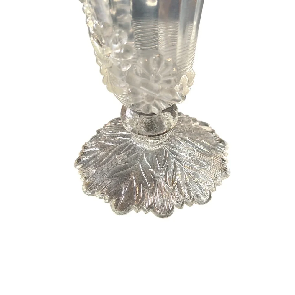Northwood Opalescent Fluted Scrolls with Vine Bud Vase‎